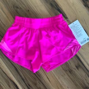 Brand new  Hotty Hot short in Pow Pink size 2